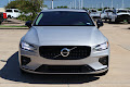 2024 Volvo S60 B5 Core Dark Theme